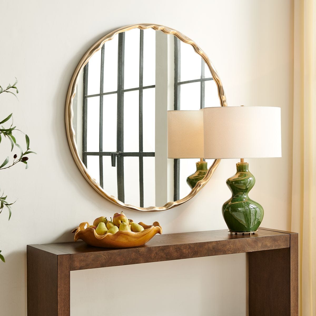 Crinkle Round Mirror view 3