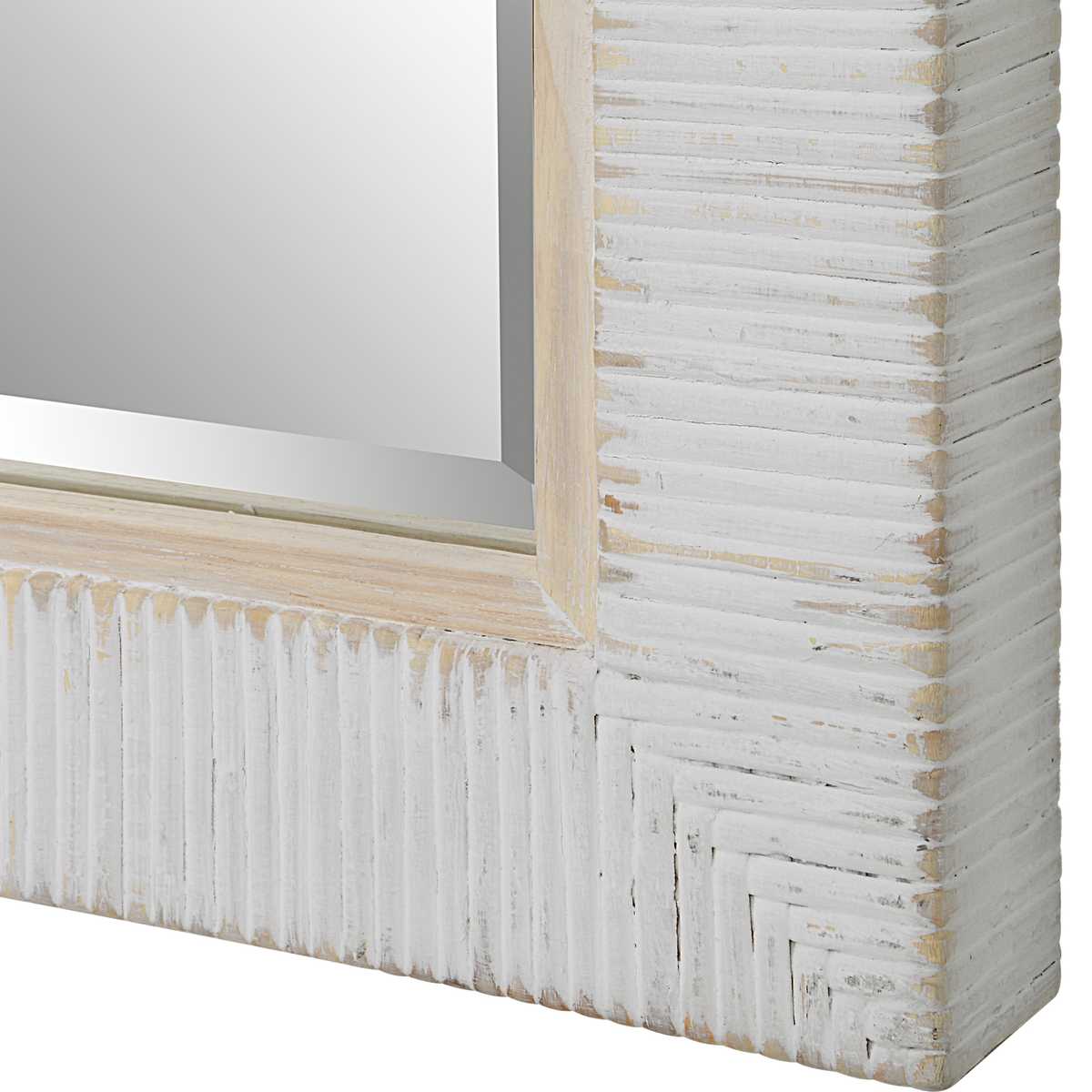 Cape Mirror, Whitewashed view 4