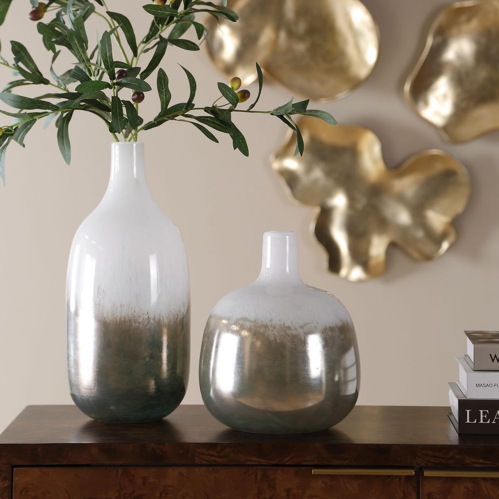 Cardoni Vases, Smoke, S/2