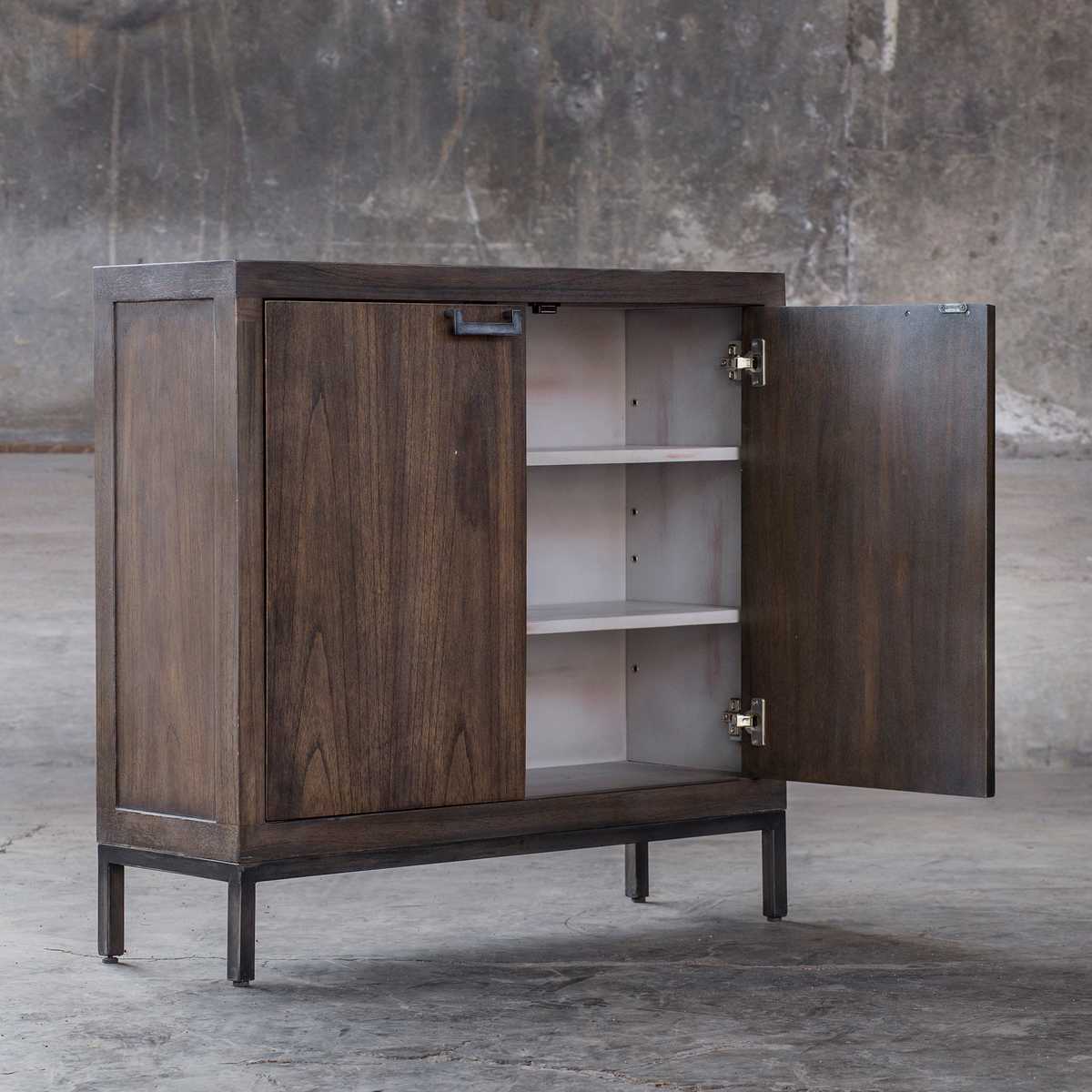 Nadie 2 Door Cabinet view 4