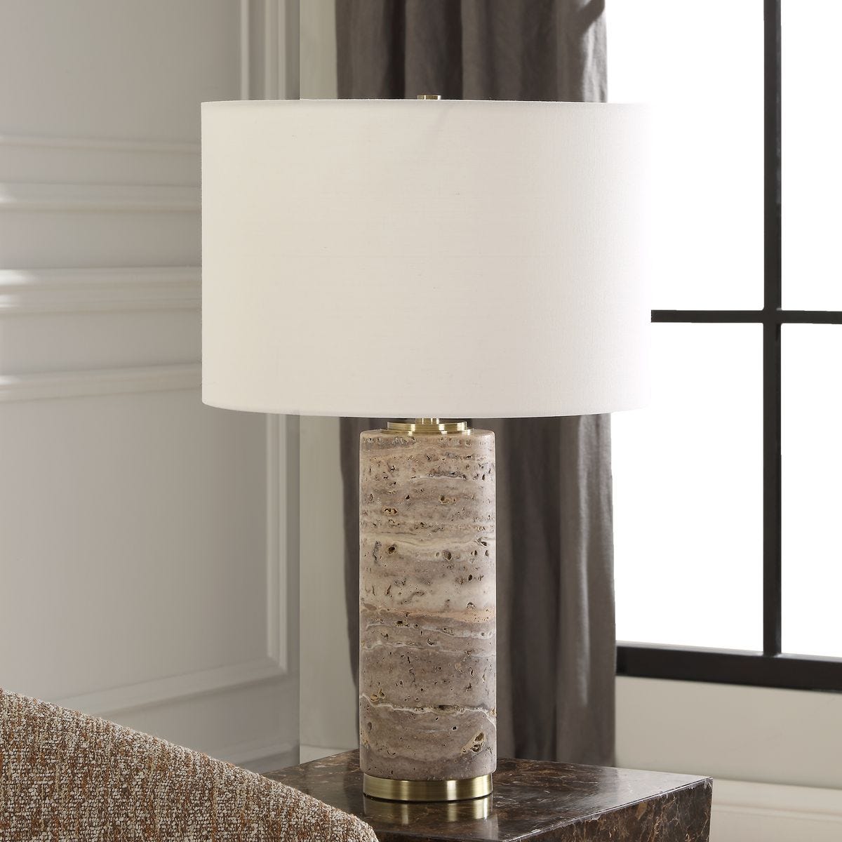 Cortado Table Lamp view 3