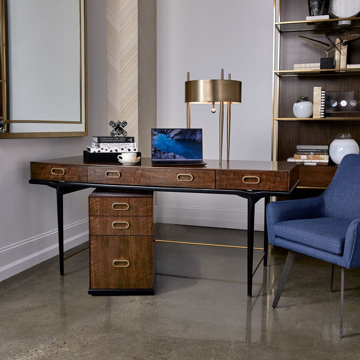 Glide Desk view 9