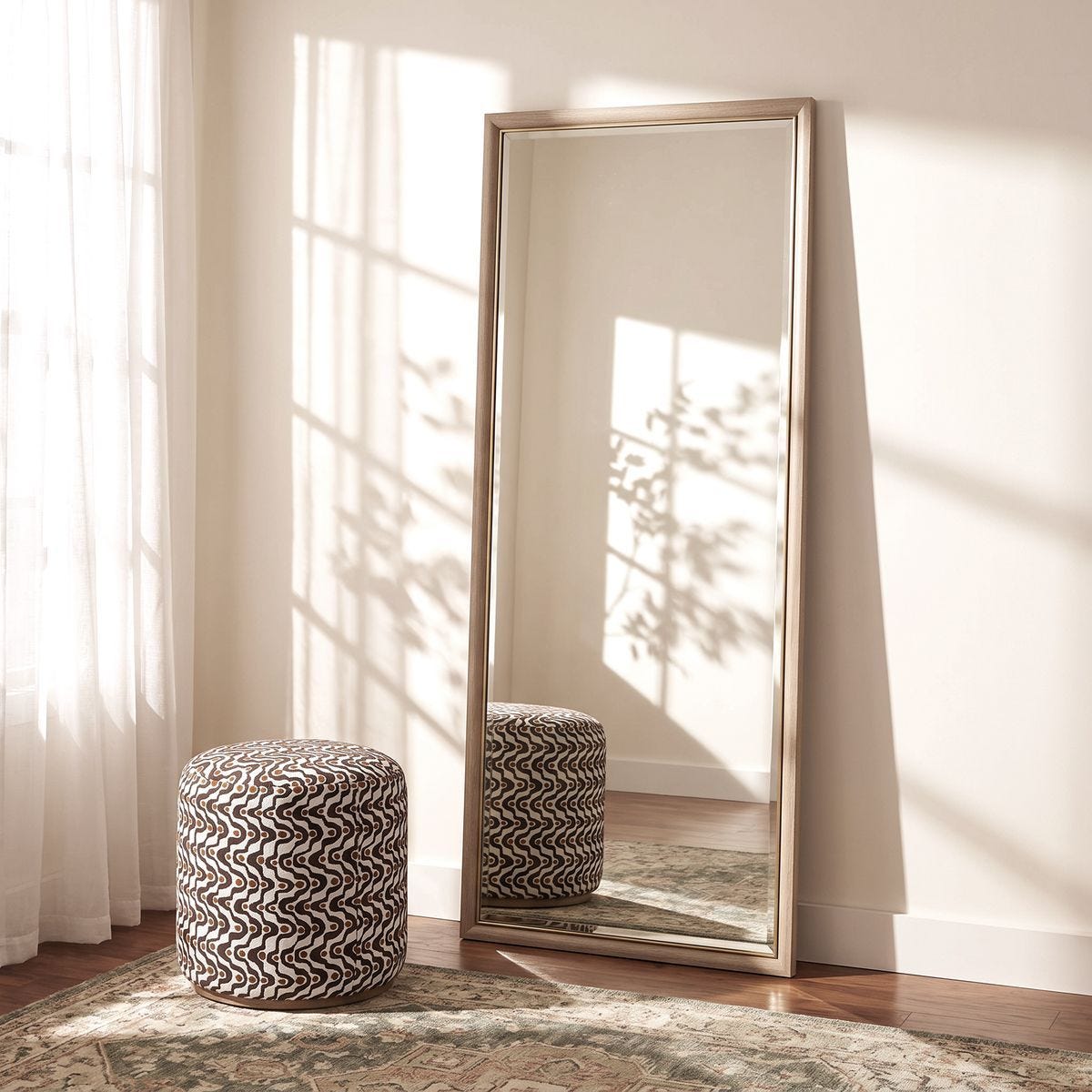 アンジー@プロフ　美品　UTTERMOST社製　大型鏡 Wholesale Designer Mirrors - Oversized - Uttermost
